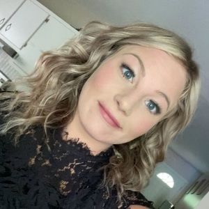 Meet your Posher, Faith